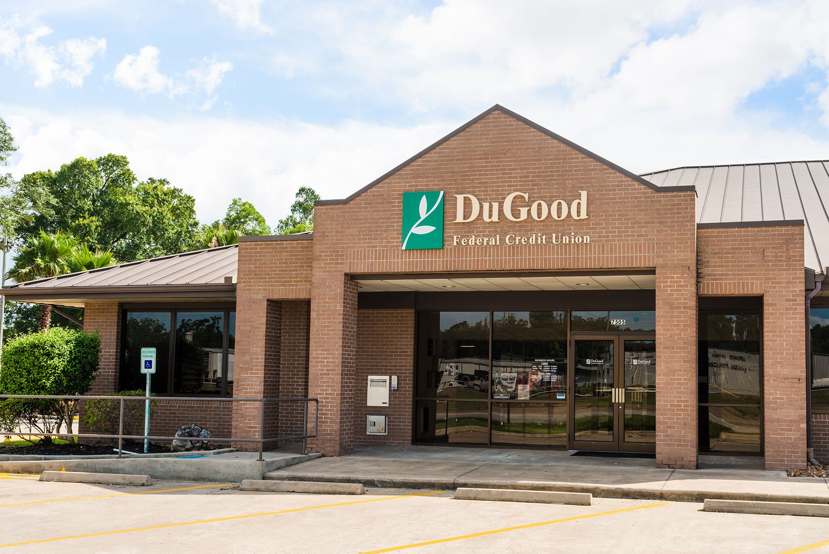 Eastex-Fwy DuGood location front