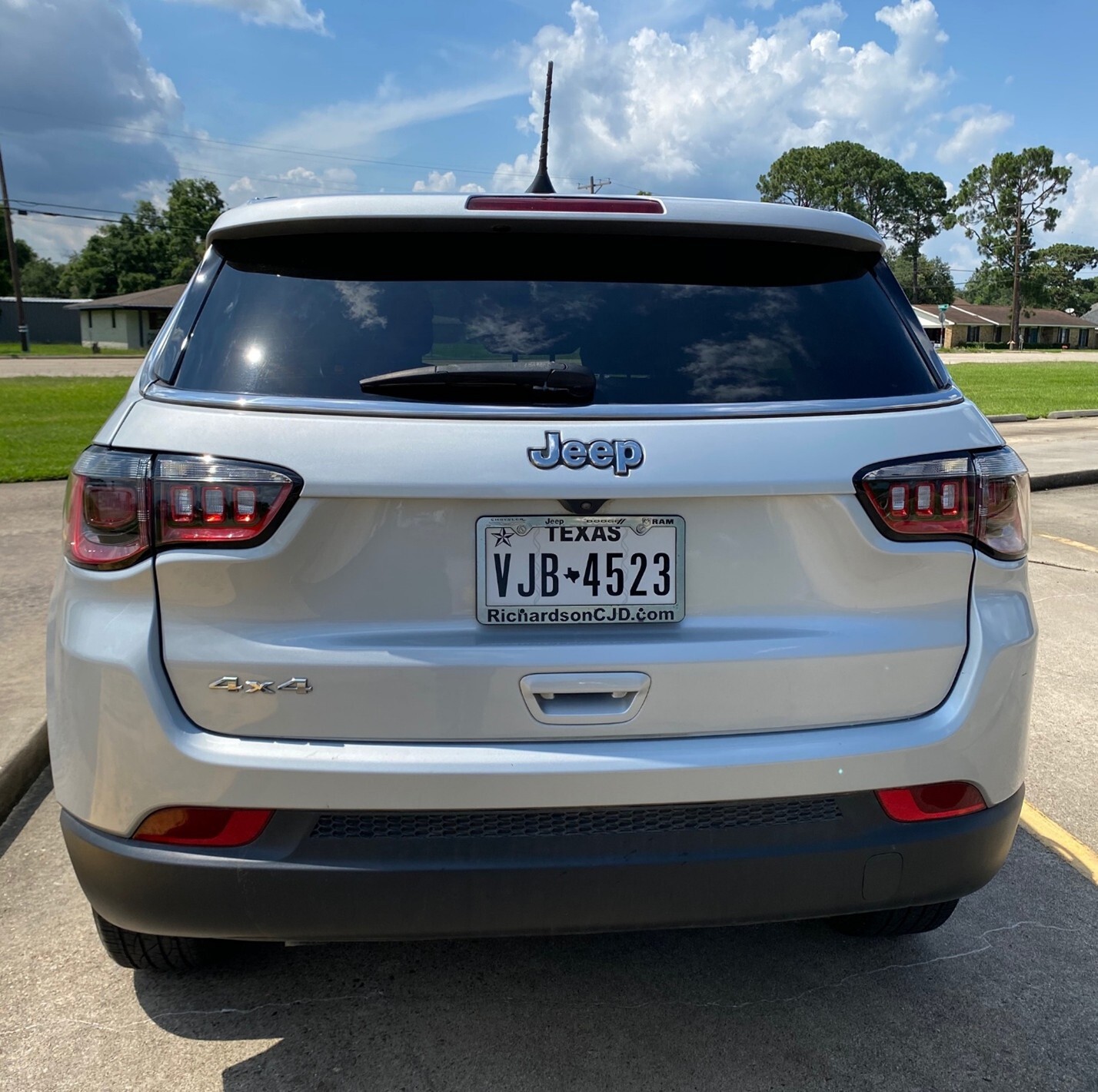 Jeep Back